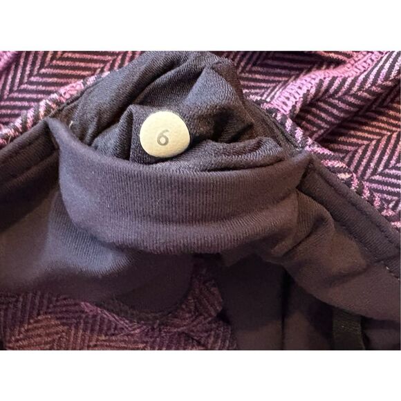 LULULEMON Rebel Runner Crop Herringbone Purple Leggings Size 6 - Picture 8 of 8